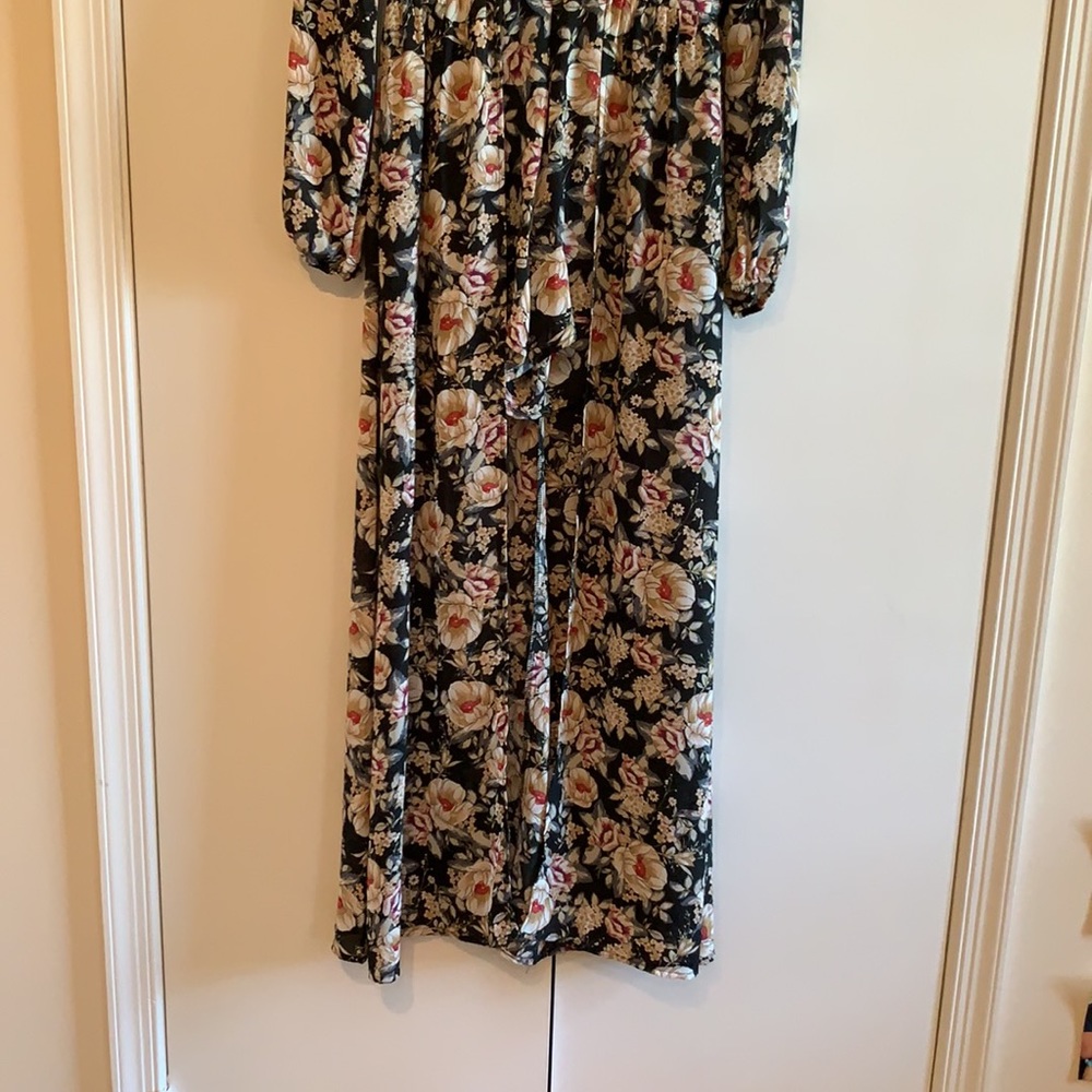 Romper - Picture 2 of 3